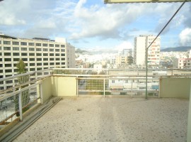 ΔΙΑΜΕΡΙΣΜΑ ΕΠΙΠΛΩΜΕΝΟ - NΕΟΣ ΚOΣΜΟΣ