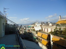 Penthouse Apartment - Athens, Vyronas • Διαμέρισμα Ρετιρέ - Αθήνα, Βύρωνας