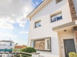 Luxury Maisonette - Cyprus, Larnaca, Aradippou • Πολυτελής Μεζονέτα - Κύπρος, Λάρνακα, Αραδίππου