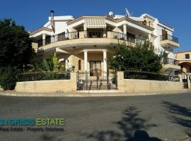 Detached House & Apartment - Cyprus, Paphos, Emba • Μονοκατοικία & Διαμέρισμα - Κύπρος, Πάφος, Έμπα