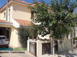 Maisonette - Cyprus, Nicosia, Lakatamia • Μεζονέτα - Κύπρος, Λευκωσία, Λακατάμεια
