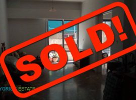 Apartment - Athens, Pagrati, Varnava Square • Διαμέρισμα - Αθήνα, Παγκράτι, Πλατεία Βαρνάβα