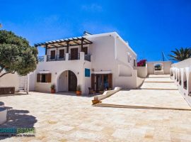 Luxury Villa - Cyclades Islands, Santorini, Imerovigli • Πολυτελής Βίλλα - Κυκλάδες, Σαντορίνη, Ημεροβίγλι