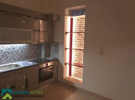 Apartment - Athens, Pagrati, Varnava Square • Διαμέρισμα - Αθήνα, Παγκράτι, Πλατεία Βαρνάβα