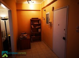 Apartment - Athens, Vathis Square • Διαμέρισμα - Αθήνα, Πλατεία Βάθης