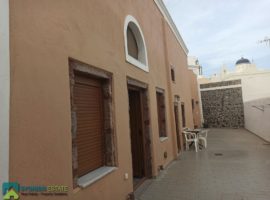 House - Cyclades, Santorini • Οικία - Κυκλάδες, Σαντορίνη ΚΥΚΛΆΔΕΣ