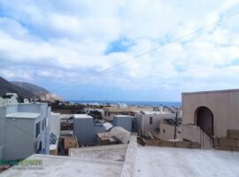 Traditional House - Cyclades, Santorini, Emporeio • Παραδοσιακή Οικία - Κυκλάδες, Σαντορίνη, Εμπορειό